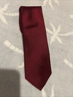 Calvin Klein Burgundy Textured Men’s Tie